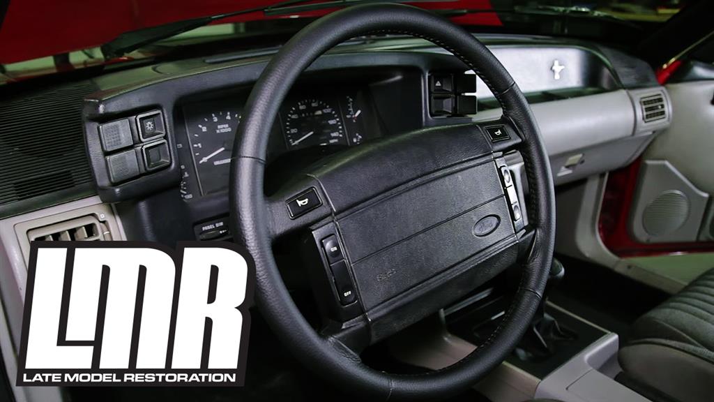 1990-93 Mustang Replacement Steering Wheel Black
