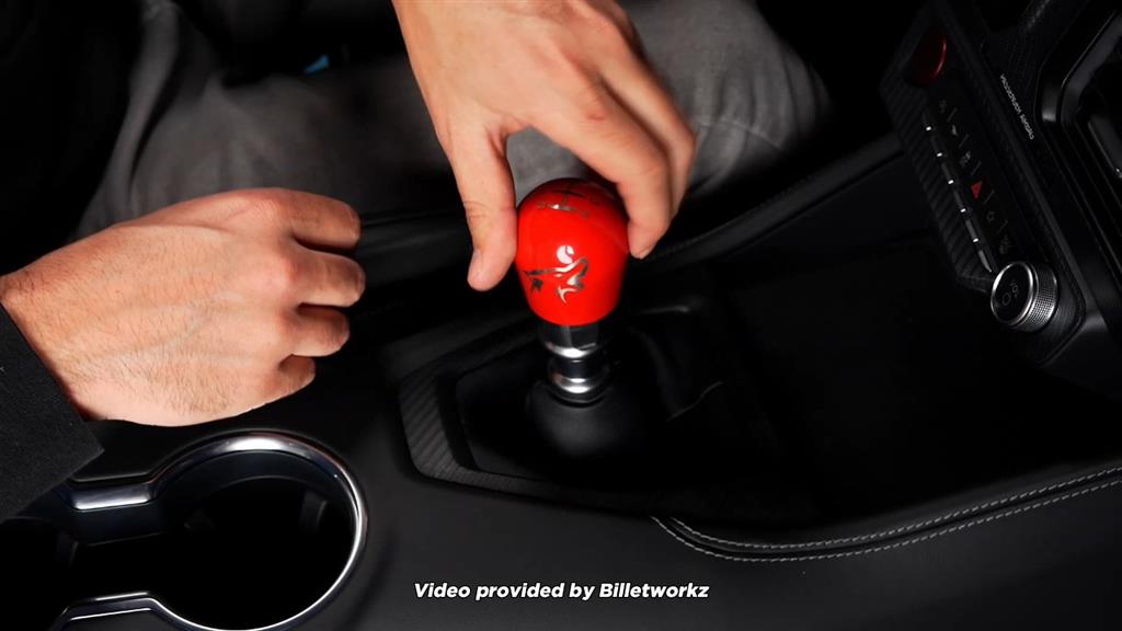 S550 & S650 Mustang: Billetworkz Shift Knob Install